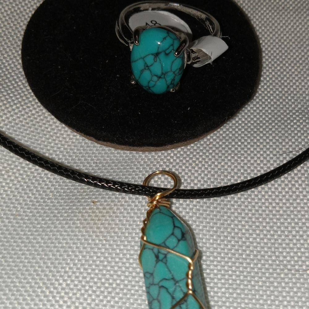 Matching Necklace and Ring Set w/Blue Ring &Pendant on Black Cord